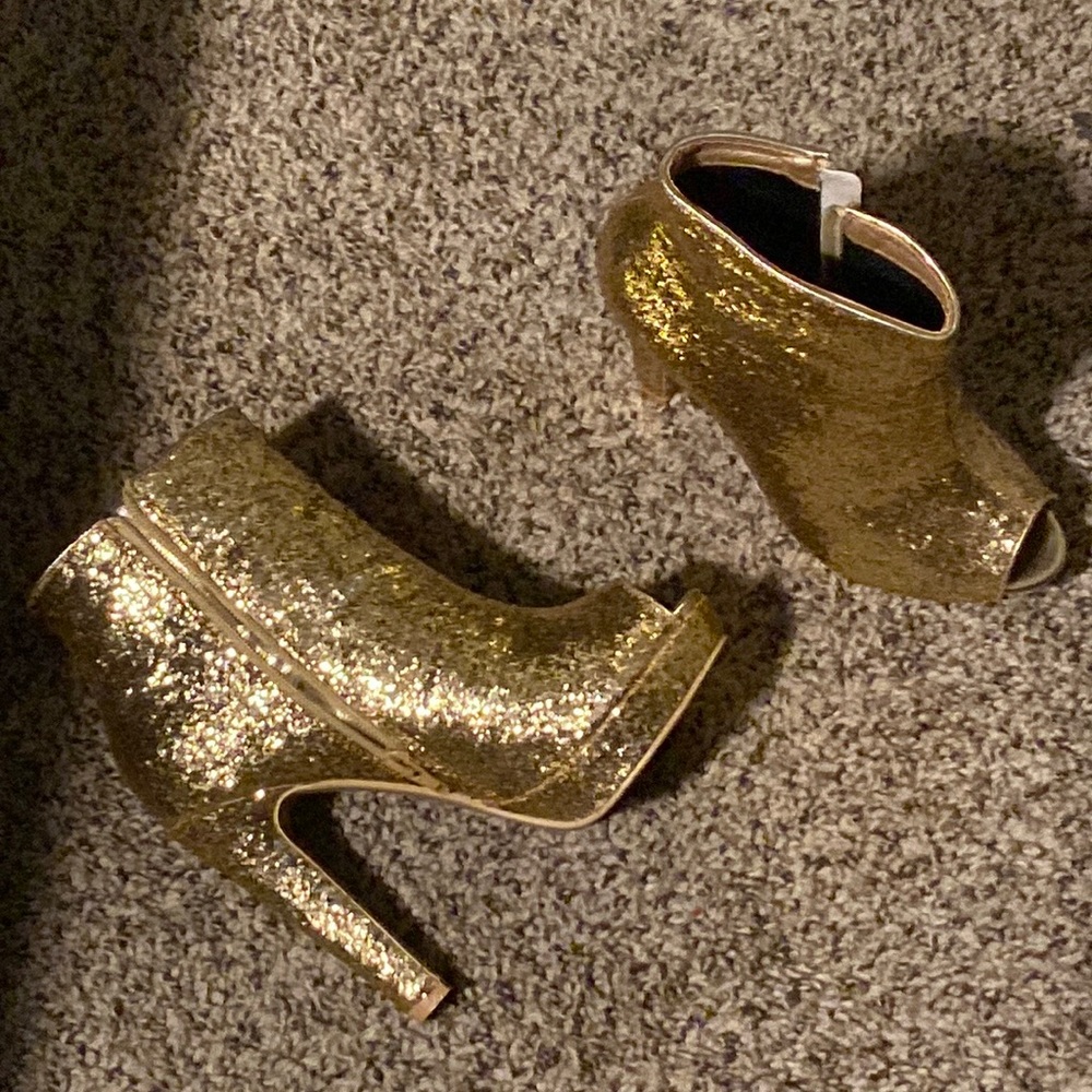 Gold heels wear once